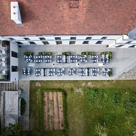 Domaine De La Reine Margot Paris-issy - Mgallery Collection
