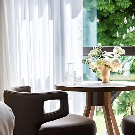 Domaine Reine Margot Paris - Mgallery Collection Hotel Issy-les-Moulineaux