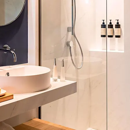 ホテル Domaine De La Reine Margot Paris-issy - Mgallery Collection 5*