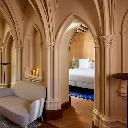 Domaine De La Reine Margot Paris-issy - Mgallery Collection Hotel Issy-les-Moulineaux