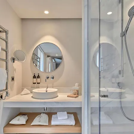 Domaine De La Reine Margot Paris-issy - Mgallery Collection Hotel