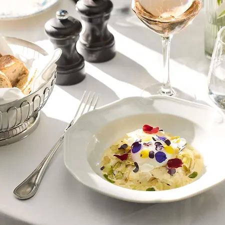 Domaine De La Reine Margot Paris-issy - Mgallery Collection 5* Issy-les-Moulineaux