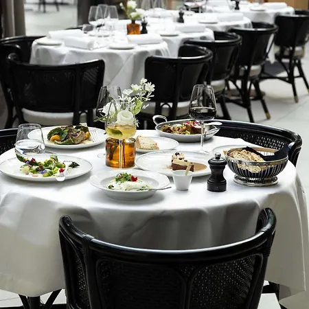 Hotel Domaine De La Reine Margot Paris-issy - Mgallery Collection Issy-les-Moulineaux